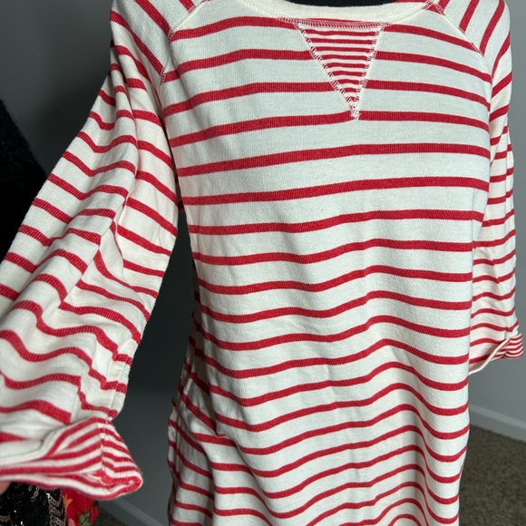 White Stag shirt -medium - Picture 2 of 8